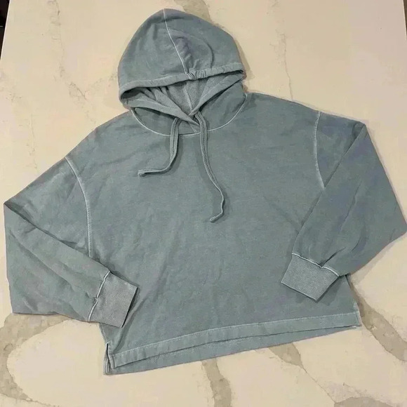 Old Navy Tops - Old Navy Cozycore Long Sleeve Hoodie Sweatshirt Women's Medium Vintage Blue Wash